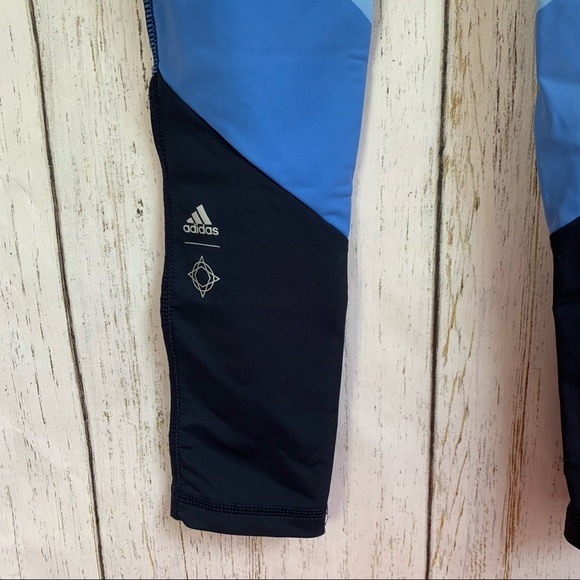 Adidas x Wanderlust Yoga Blue Leggings - Picture 4 of 4